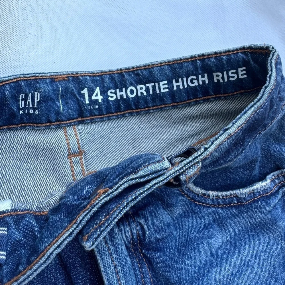 GAP dark wash